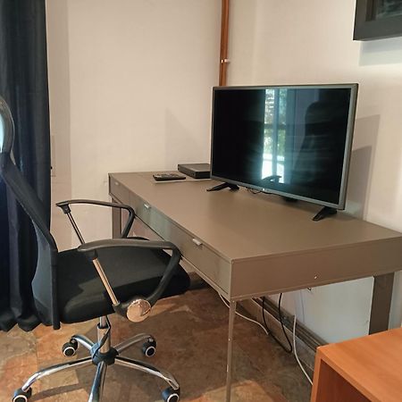 Villa Du Lac Speciale Pour Famille Avec Enfant Riudecanyes Bagian luar foto