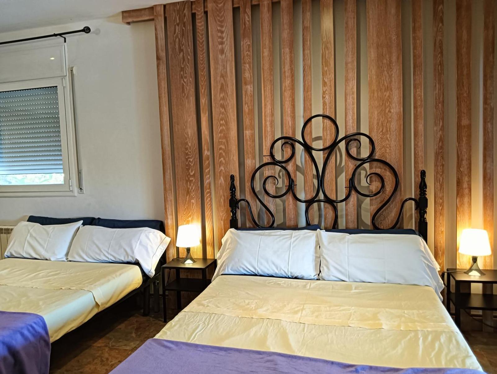 Villa Du Lac Speciale Pour Famille Avec Enfant Riudecanyes Bagian luar foto